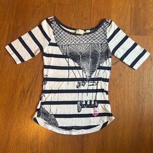 9-HI5 STCL Anthropologie Daydreamer Tee XS Nautical Whimsical Stripe Navy White